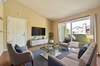 Photo #6: 41112537 Listing 