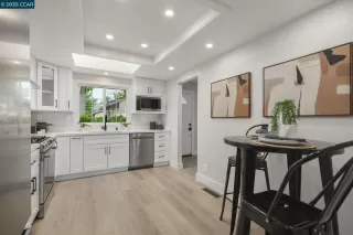 Photo #6: 41112542 Listing 