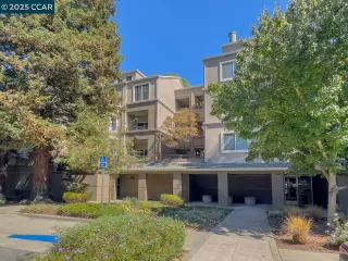 Photo #2: 41112549 Listing