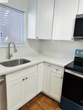 Photo #2: 41112553 Listing 