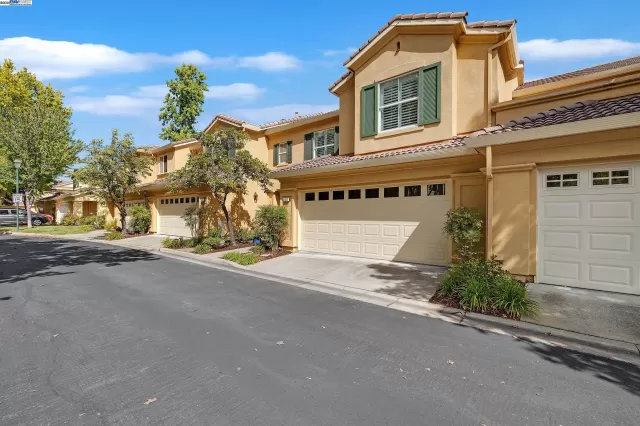 MLS: 41112580 Condo For Sale