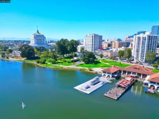 More Details about MLS # 41112586 : 1425 LAKESIDE DRIVE # 101