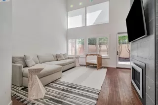 Photo #5: 41112670 Listing 