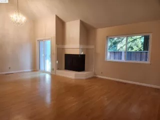 Photo #5: 41112710 Listing 