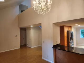 Photo #6: 41112710 Listing 