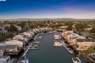 Photo #2: 41112716 Listing 