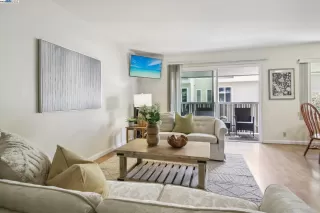 Photo #1: 41112723 Listing 