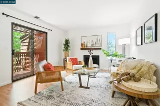 Photo #1: 41112725 Listing 