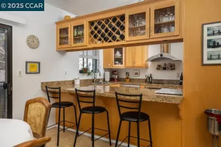 Photo #5: 41112755 Listing 