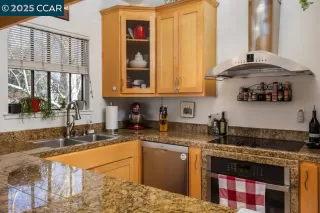 Photo #6: 41112755 Listing 