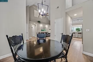 Photo #3: 41112759 Listing 