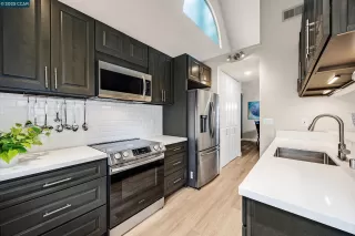 Photo #6: 41112759 Listing 