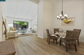 Photo #4: 41112765 Listing