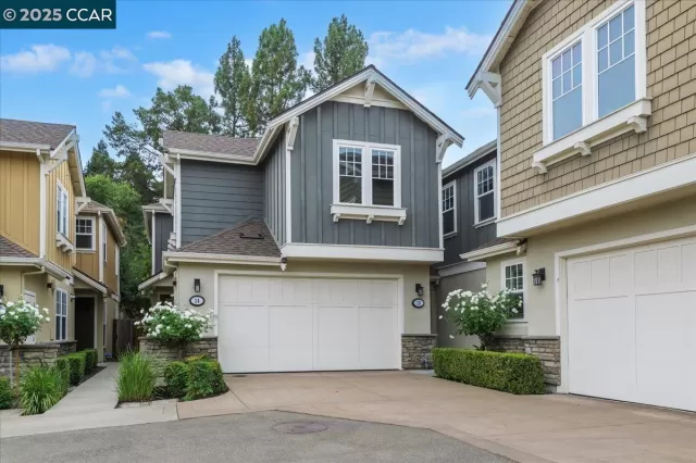 MLS: 41112770 Condo For Sale