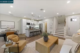 Photo #2: 41112770 Listing 