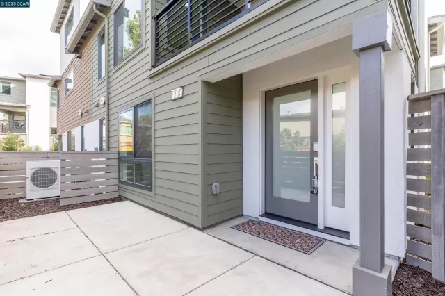 MLS: 41112797 Condo For Sale