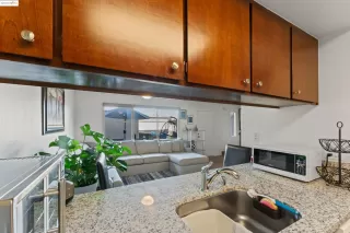 Photo #5: 41112817 Listing 