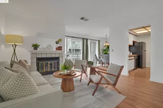 Click for more information on MLS # 41112829 : 2709 OAK RD # H More Details about MLS # 41112829 : 2709 OAK RD # H