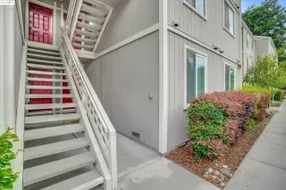 Photo #2: 41112829 Listing