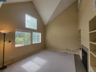 Photo #6: 41112854 Listing