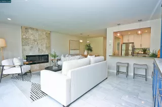 Photo #2: 41112876 Listing