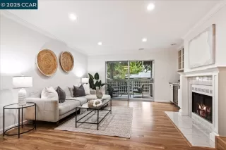 Click for more information on MLS # 41112890 : 2606 JONES RD # B More Details about MLS # 41112890 : 2606 JONES RD # B