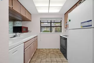 Photo #4: 41112895 Listing 