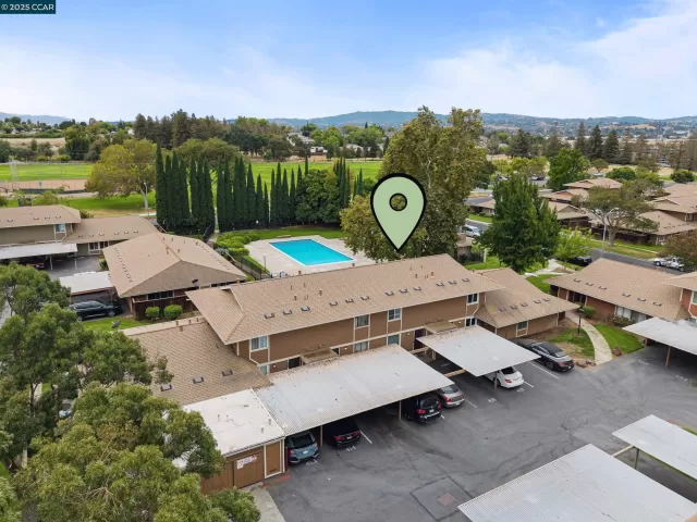 MLS: 41112926 Condo For Sale