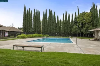 Photo #2: 41112926 Listing 