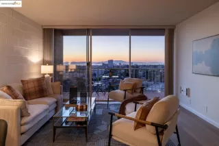 Click for more information on MLS # 41112937 : 1 KELTON COURT # 8E More Details about MLS # 41112937 : 1 KELTON COURT # 8E