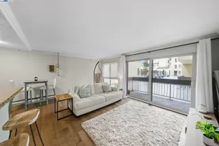 Photo #2: 41112950 Listing