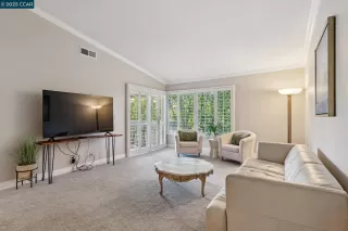 Photo #4: 41113072 Listing 