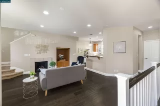 Photo #5: 41113077 Listing