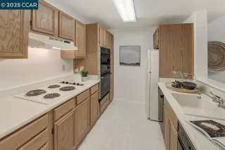 Photo #6: 41113109 Listing 