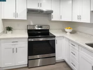 Photo #5: 41113112 Listing 