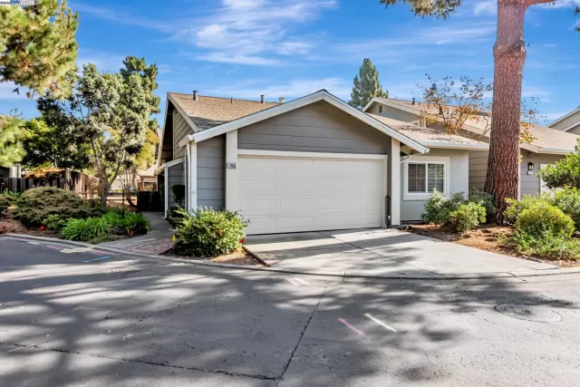 MLS: 41113175 Condo For Sale