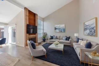 Photo #2: 41113175 Listing 