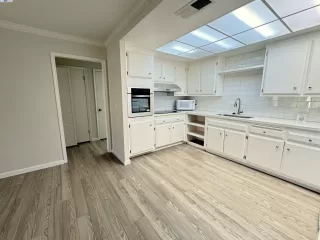 Photo #2: 41113180 Listing 