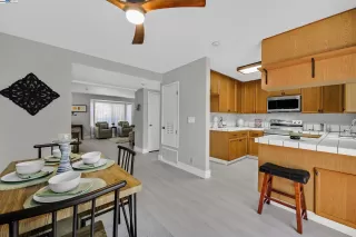 Photo #6: 41113215 Listing 