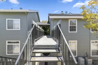 Photo #2: 41113298 Listing 