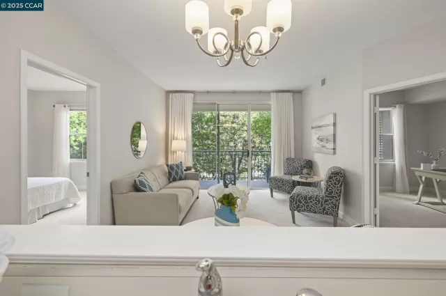 MLS: 41113322 Condo For Sale