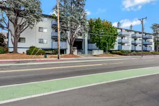 Photo #1: 41113420 Listing