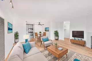 Photo #2: 41113420 Listing