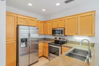 Photo #6: 41113440 Listing 