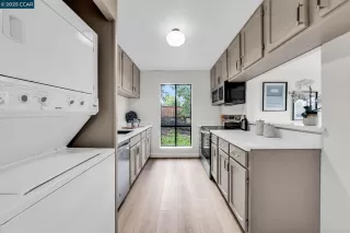 Photo #5: 41113451 Listing 