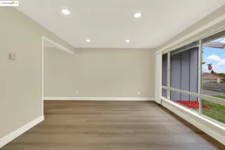 Photo #3: 41113460 Listing