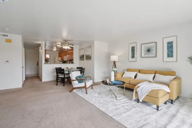 MLS: 41113476 Condo For Sale