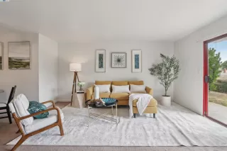 Photo #5: 41113476 Listing