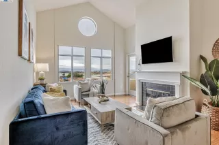 Photo #4: 41113486 Listing