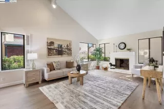 Photo #4: 41113504 Listing